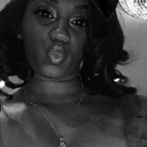 Meet your Posher, Symone